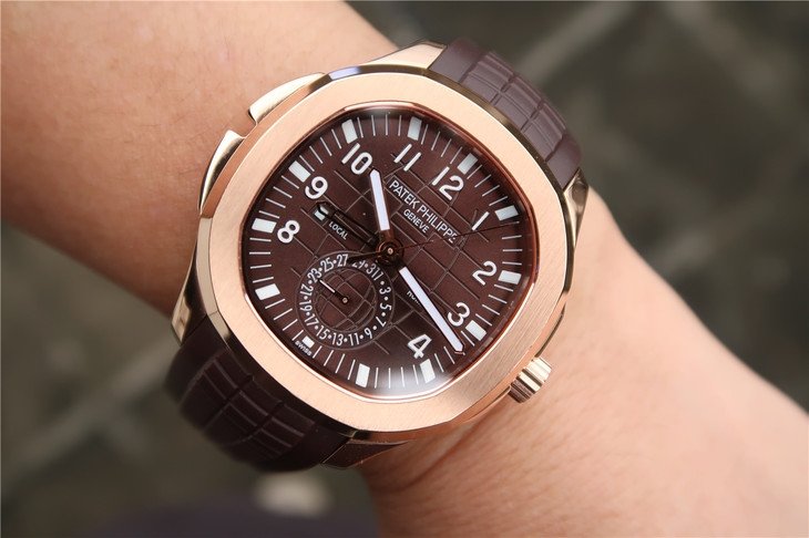 PATEK PHILIPPEパテック・フィリップ アクアノート トラベルタイム 5164R-001 - 浦山時計店