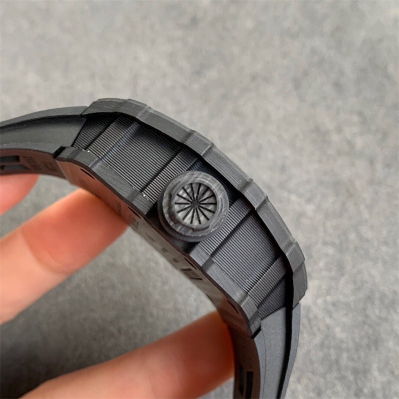 リシャール ミル RM 12-01 トゥールビヨン カーボンファイバー最高級品 - 浦山時計店