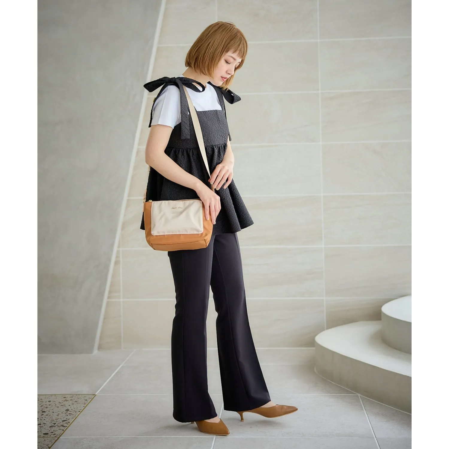 Legato Largo Color Combo Mini Shoulder Bag (Camel)