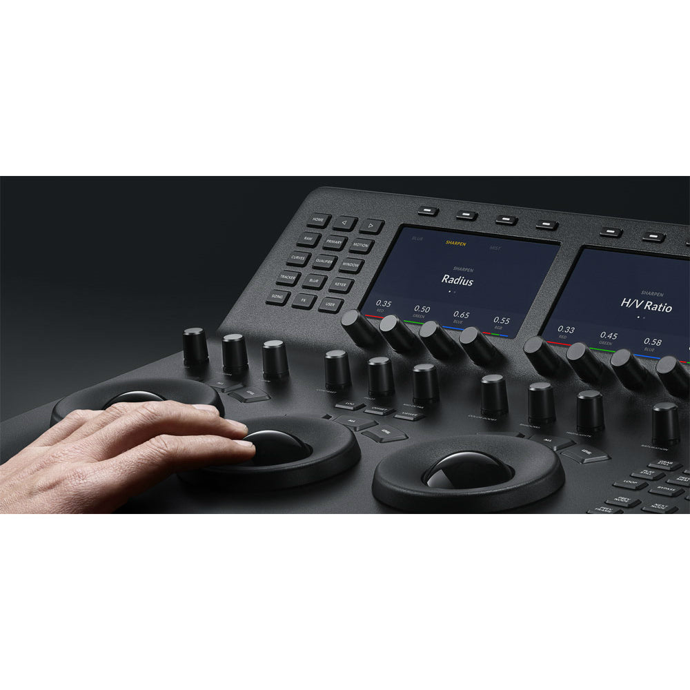 Blackmagic DaVinci Resolve Mini Panel