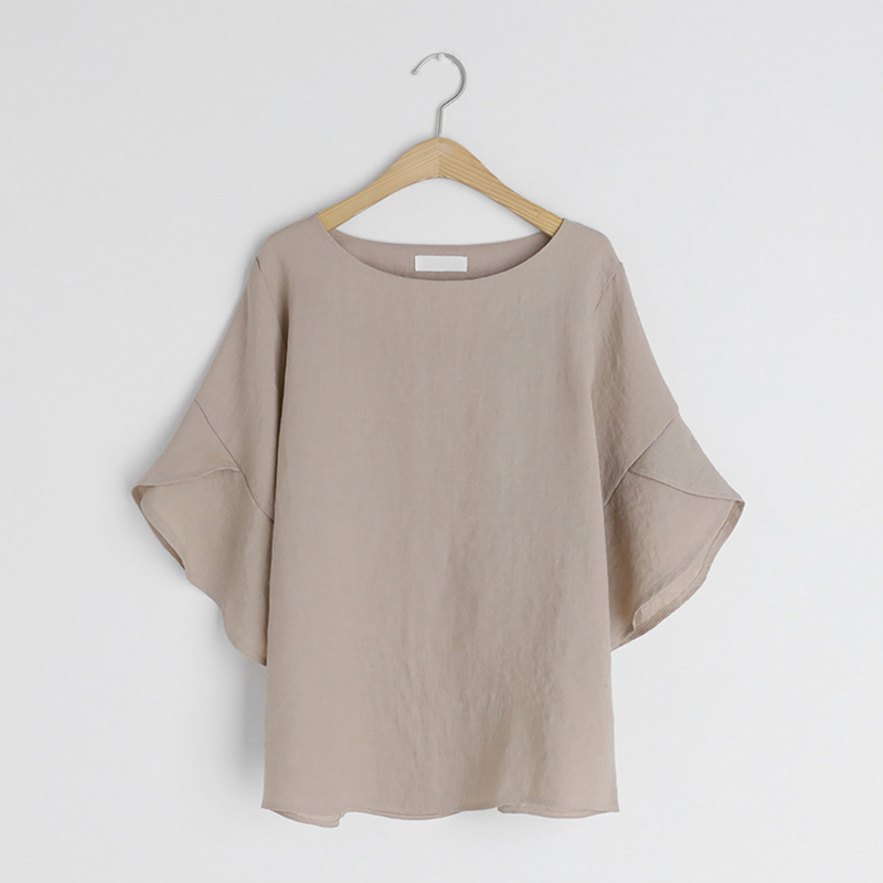 韓版寬鬆荷葉袖圓領寬鬆襯衫（3色）-NamoDress