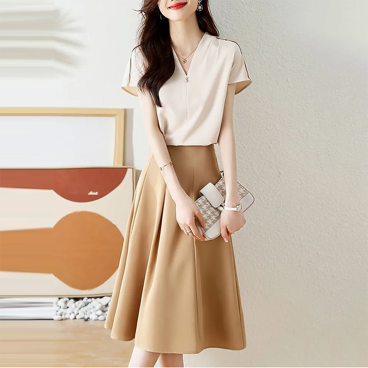 韓版時尚氣質V領襯衫+A字半身裙套裝-NamoDress