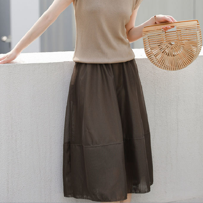 日系通勤優雅上衣+素雅顯瘦半身裙套裝-NamoDress