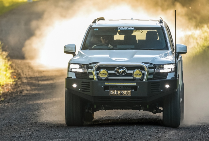 TOYOTA LANDCRUISER 300 SERIES Single Hoop Winch Bar (07/21 to )