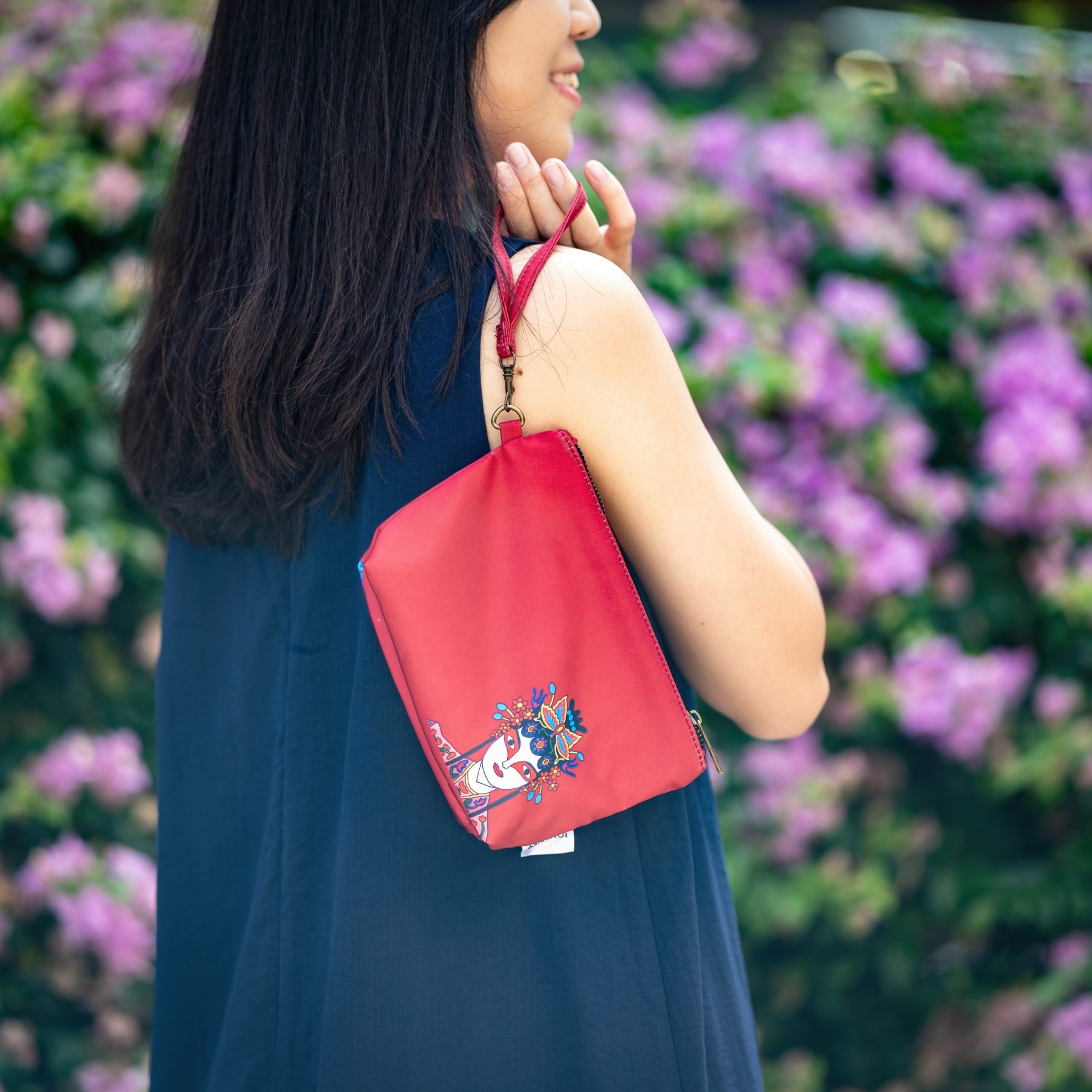 OPERA FACES WRISTLET