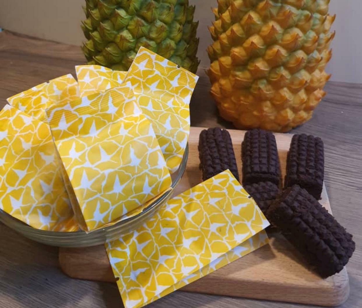 C3 Christina Ee Dark Chocolate Pineapple Tarts 8pcs, 200g