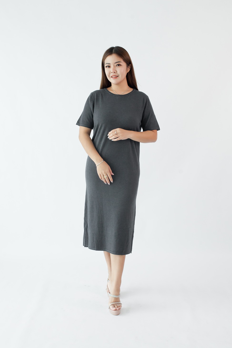 [BC Signature] 1810 Kailyn Basic Knitted Midi Dress 