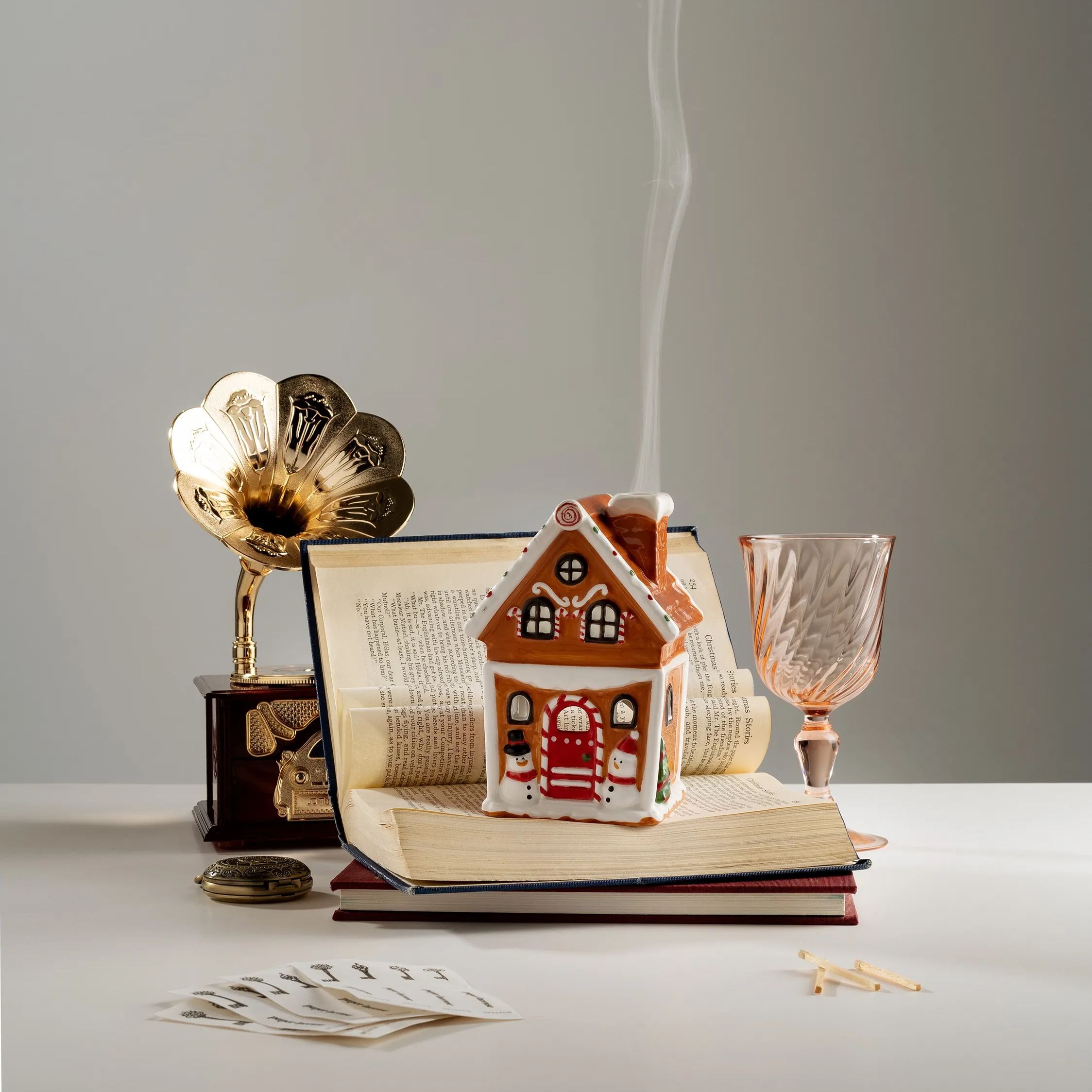 OPTATUM Paper Incense & Cookie House Gift Set