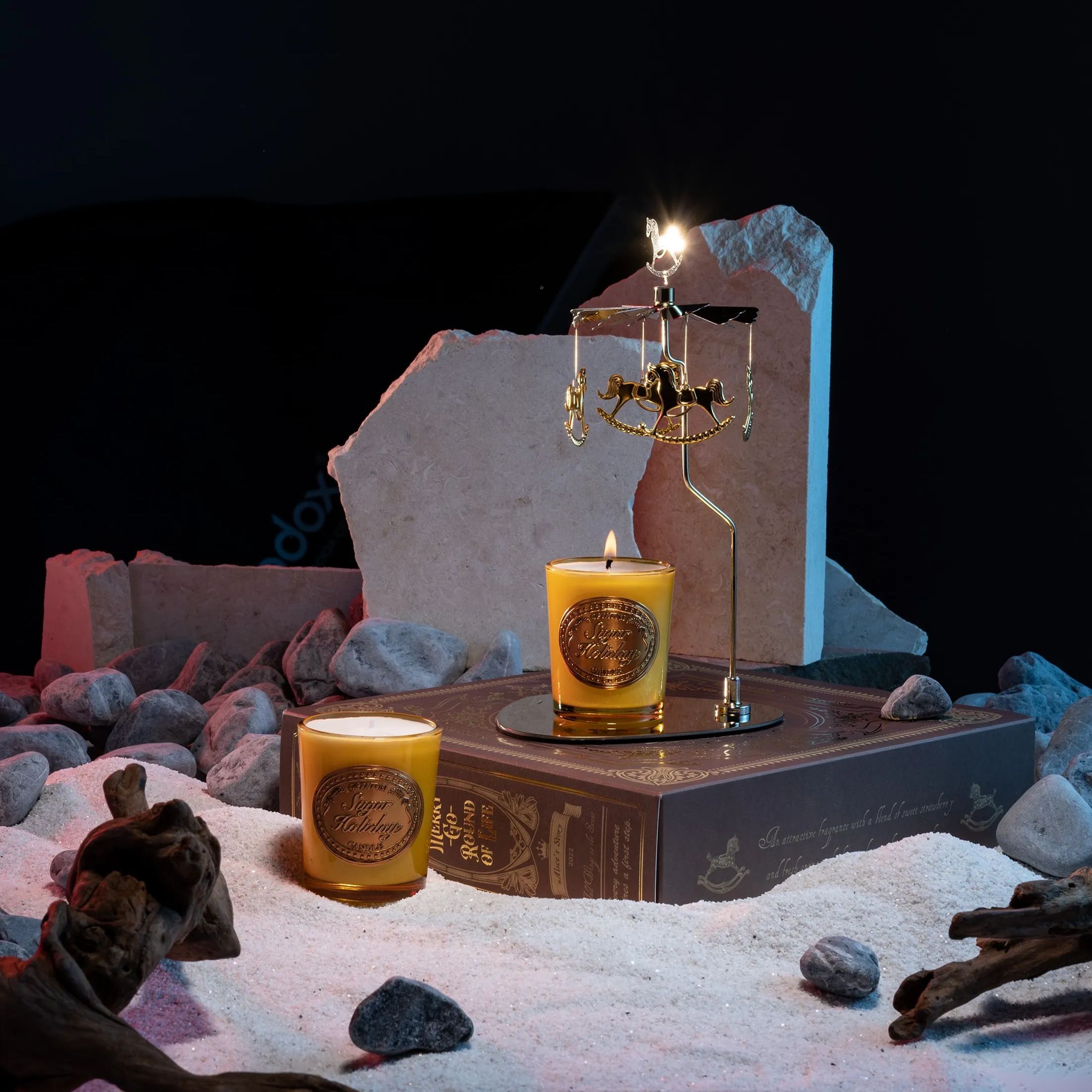 OPTATUM Sugar Holiday Candle