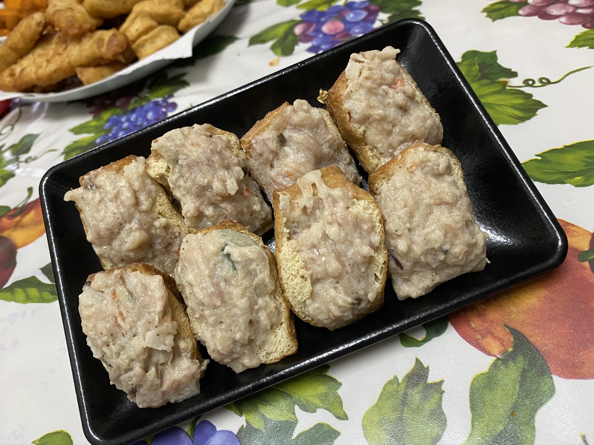 Chicken Stuffed Tau Pok / 鸡肉豆卜 (10Pcs)