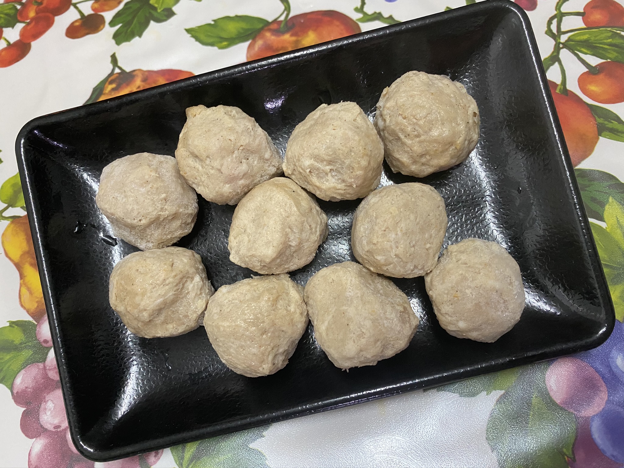 Water Chestnut Pork Balls / 马蹄猪肉圆 (10Pcs)