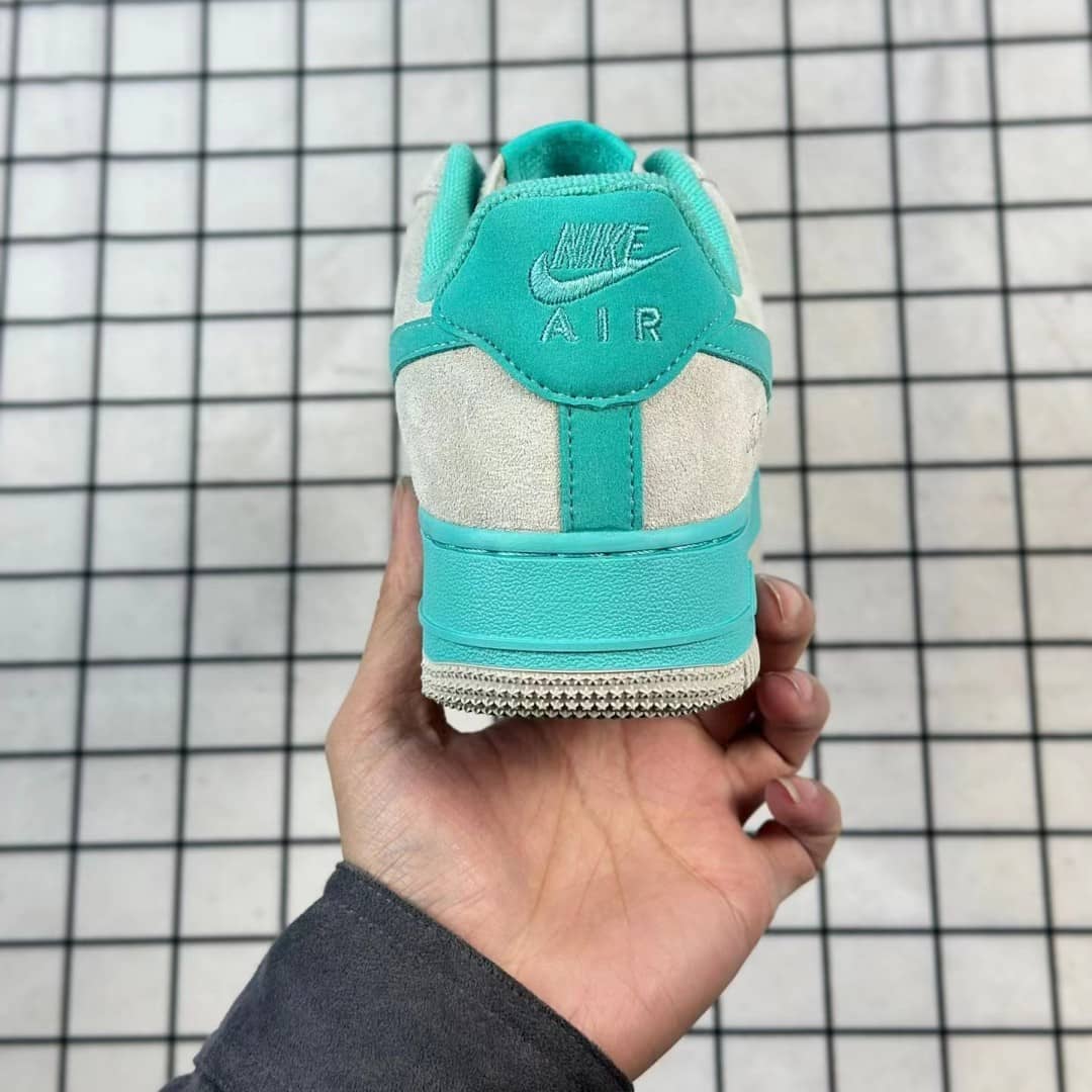 NIKE x TIFFANY】☆日本国内では未発売💓 Air Force 1 Lowが新た